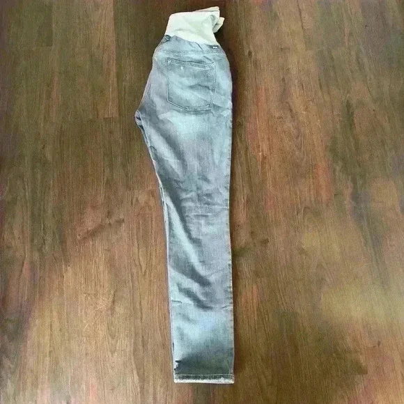 DL1961 Martiny over the bomb distressed knees denim - Picture 2 of 4